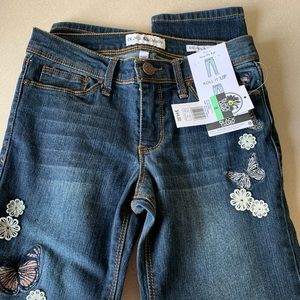 Brand new w/tags, girls size 8 Black Daisy jeans